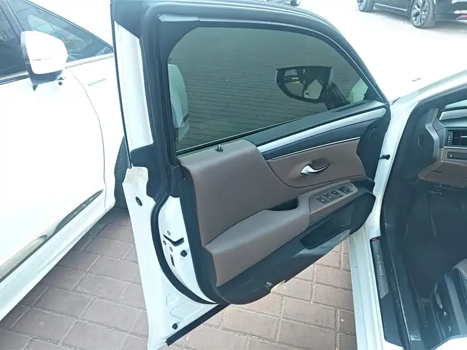 Lexus ES 2025 из CN, фото 3