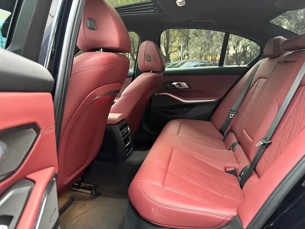 BMW 3 Series 2025 из CN, фото 7