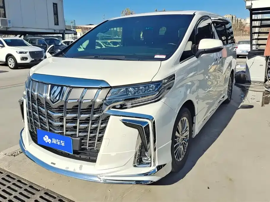 Toyota Vellfire 2021 из CN, фото 1