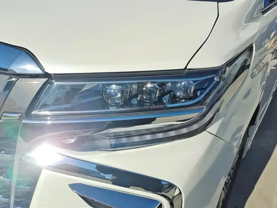 Toyota Vellfire 2021 из CN, фото 7