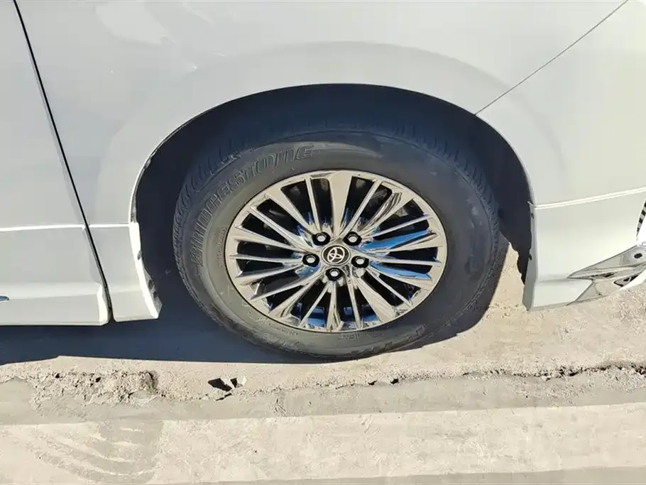 Toyota Vellfire 2021 из CN, фото 5