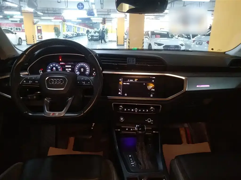 Audi Q3 Sportback 2021 из CN, фото 2