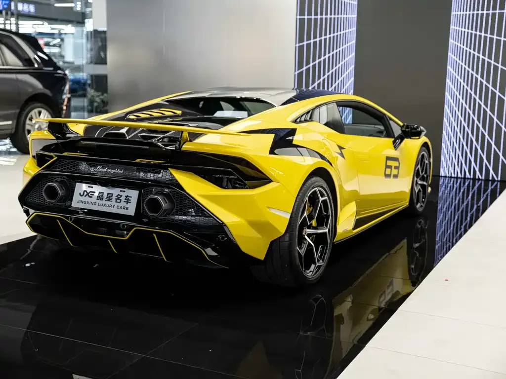 Lamborghini Huracan 2025 из CN, фото 6