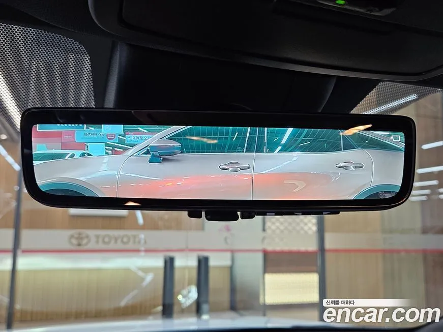 Toyota Sienna 2025 из KR, фото 8
