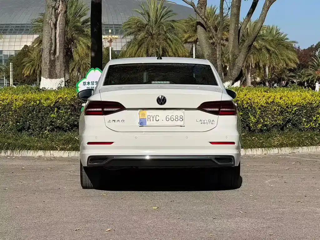 Volkswagen Lavida 2022 из CN, фото 3
