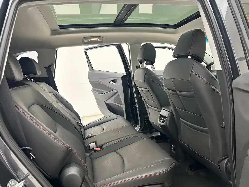 Chevrolet Volando 2023 из CN, фото 10