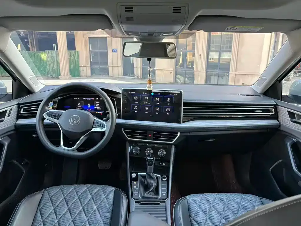 Volkswagen Sagitar 2023 из CN, фото 3