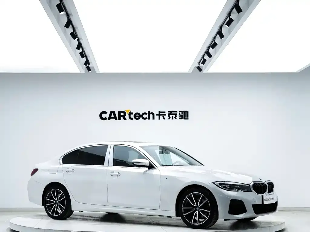 BMW 3 Series 2022 из CN, фото 10