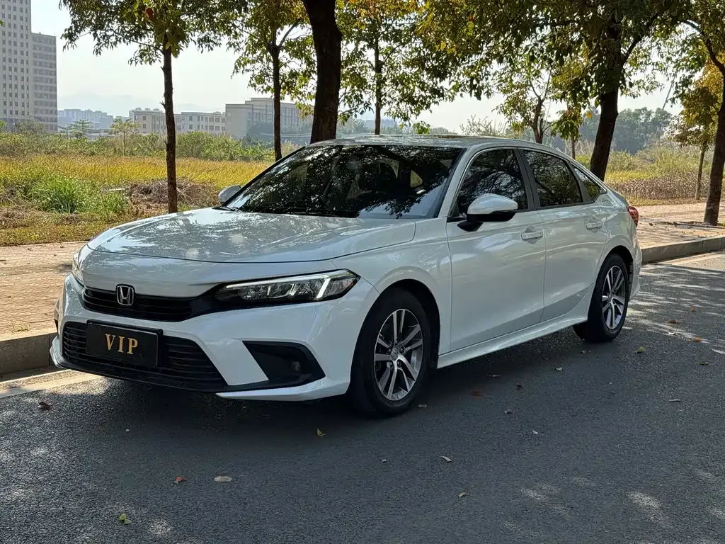 Honda Civic — фото 1