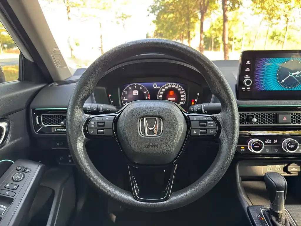 Honda Civic — фото 4