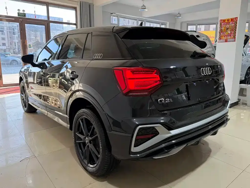 Audi Q2L 2022 из CN, фото 7