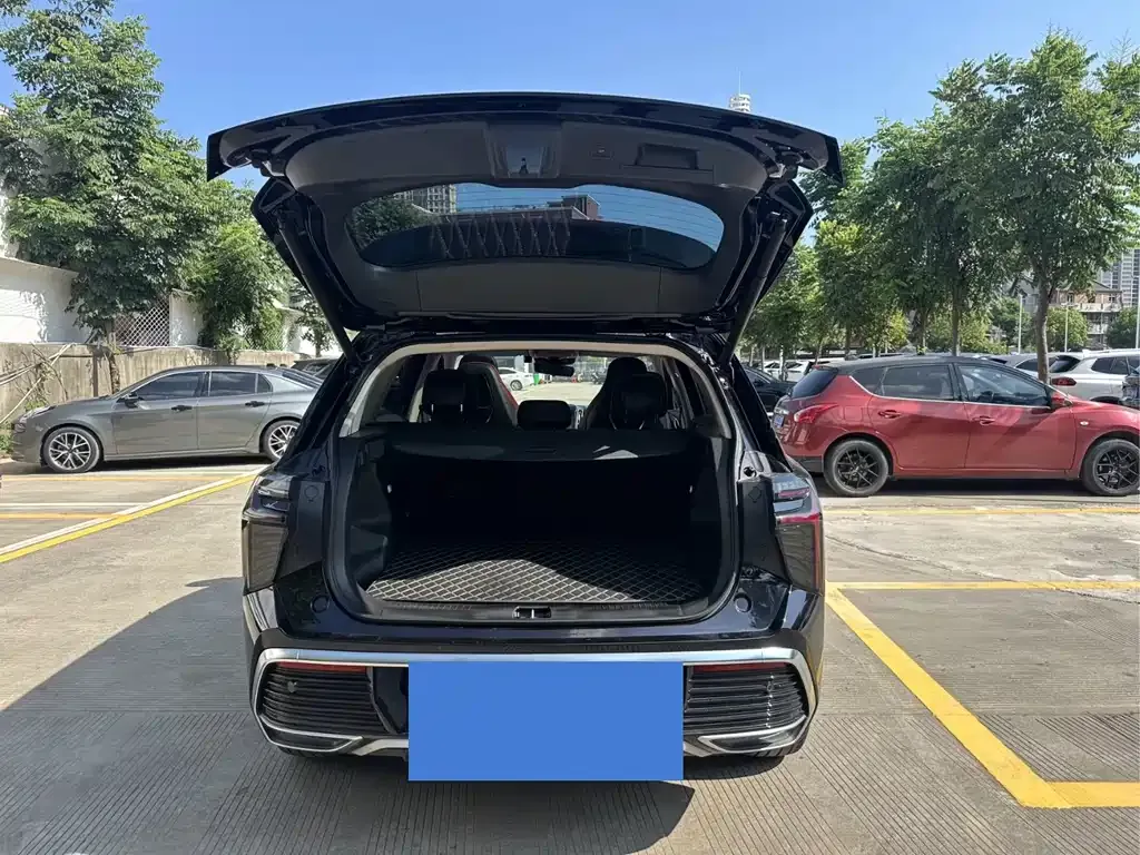 Hongqi HS3 2024 из CN, фото 4