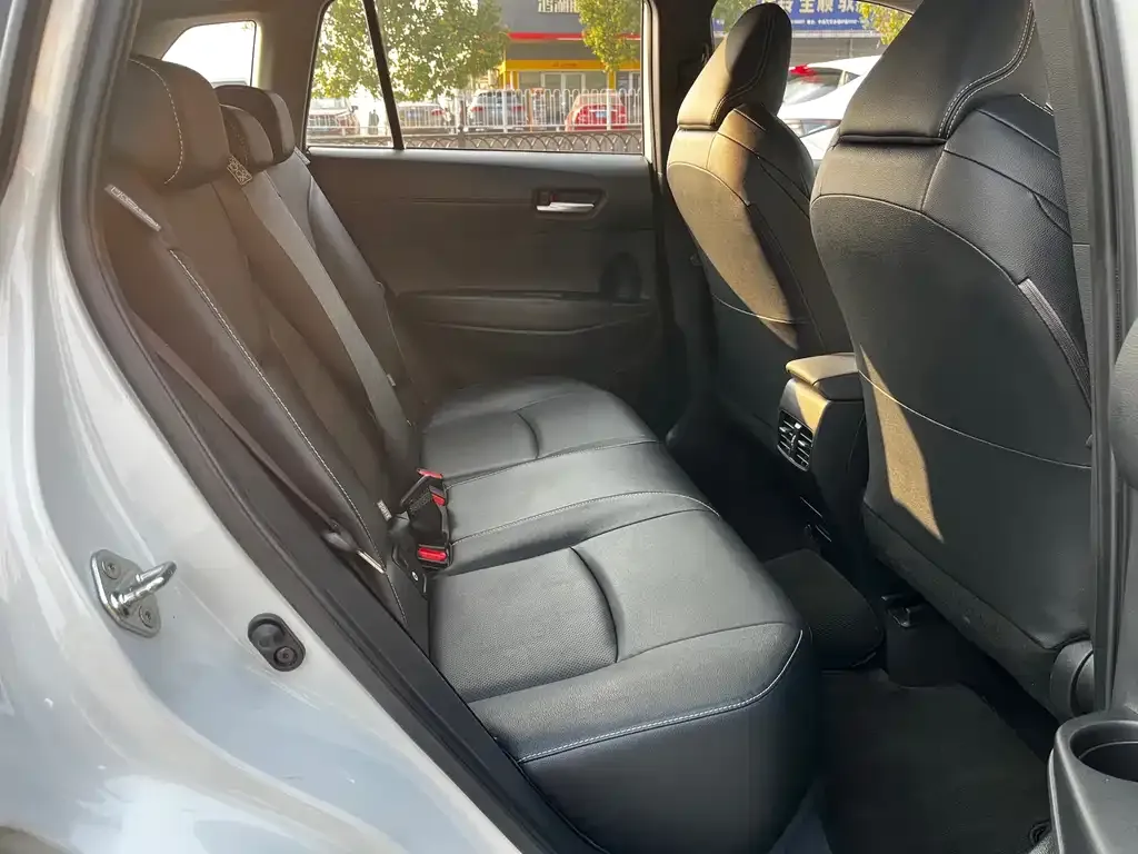 Toyota Frontlander 2022 из CN, фото 10