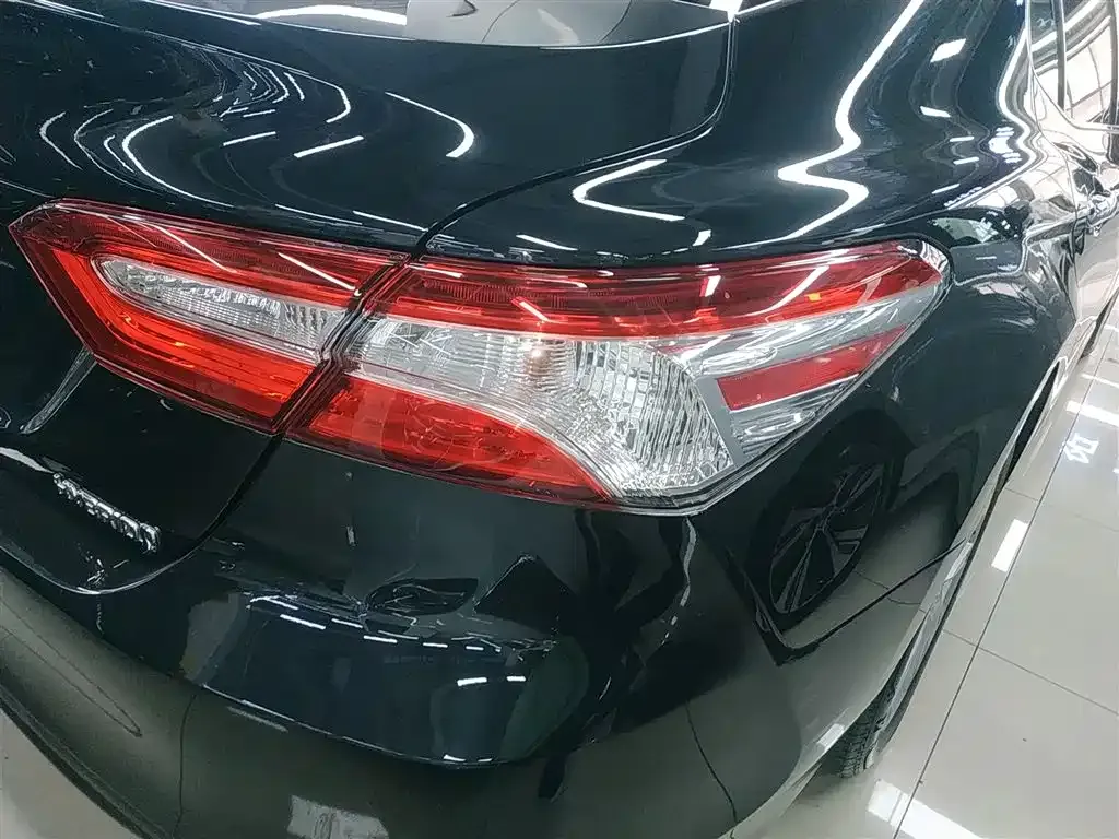Toyota Camry 2023 из CN, фото 9