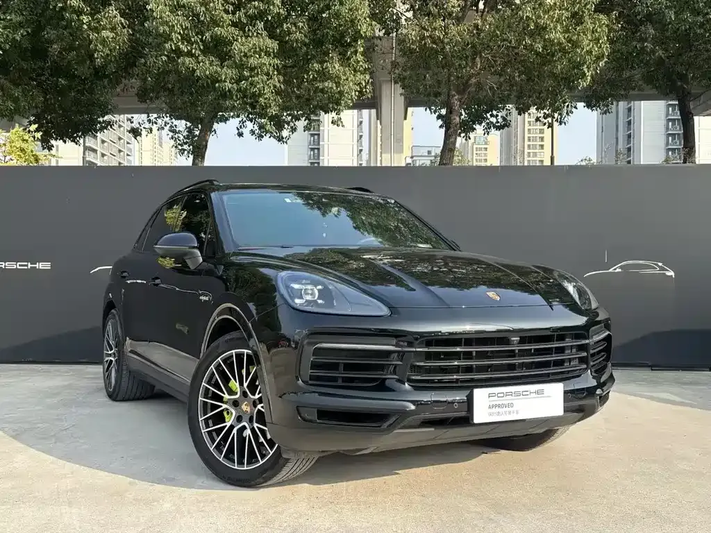 Porsche Cayenne Hybrid 2023 из CN, фото 3