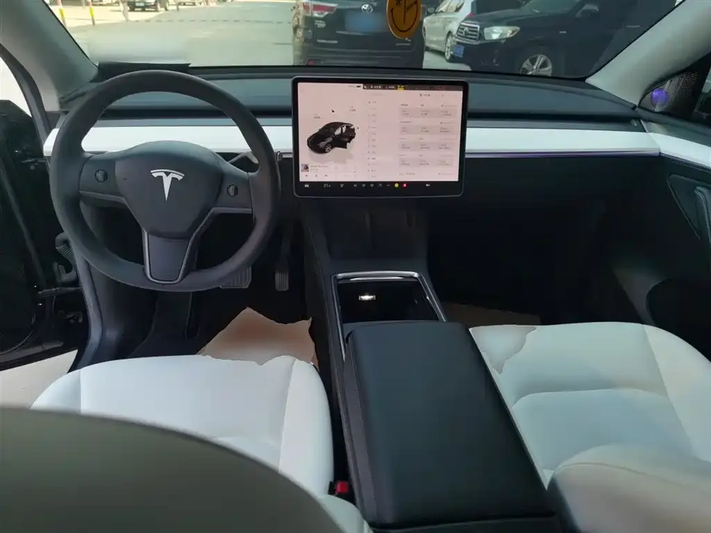 Tesla Model Y 2022 из CN, фото 10
