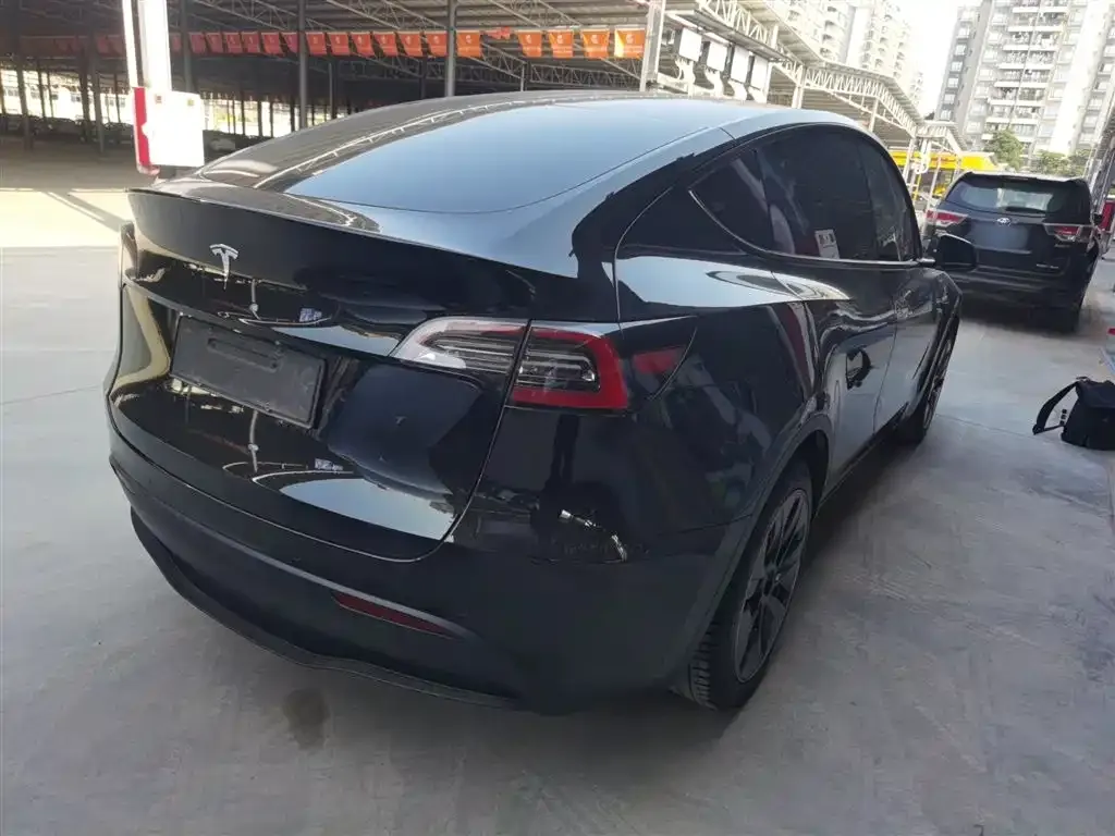 Tesla Model Y 2022 из CN, фото 7
