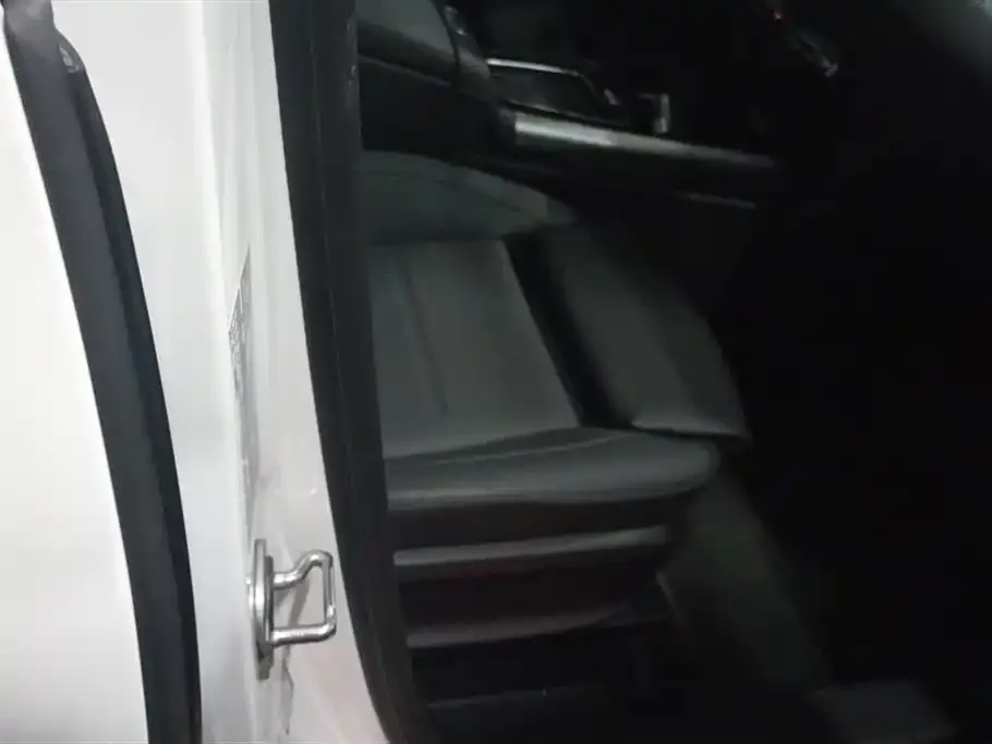 Mercedes-Benz GLA 2024 из CN, фото 8