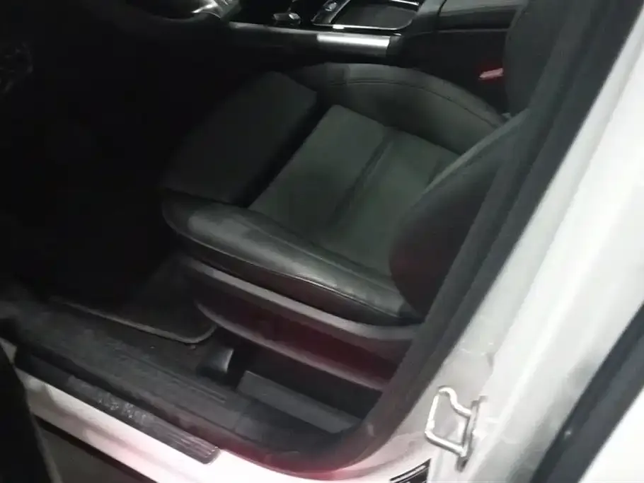 Mercedes-Benz GLA 2024 из CN, фото 9
