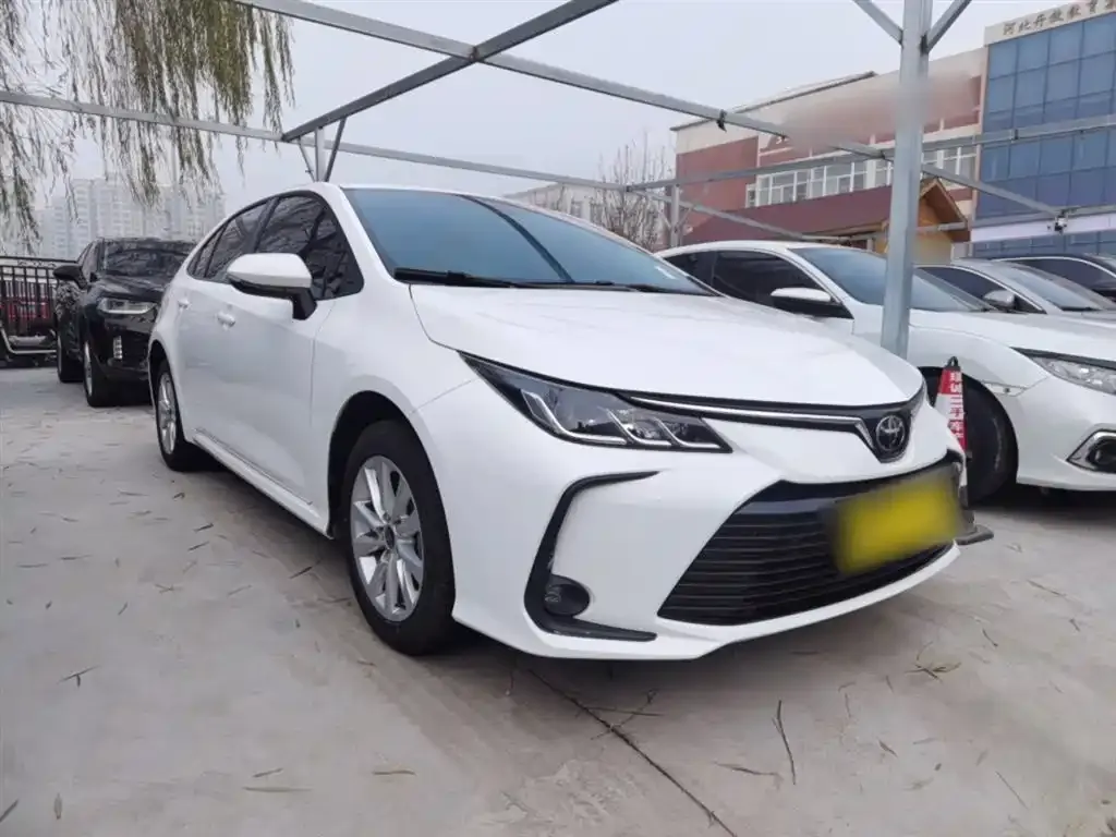 Toyota Corolla 2023 из CN, фото 4