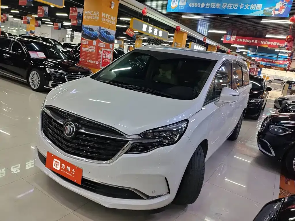 Buick GL8 2022 из CN, фото 1