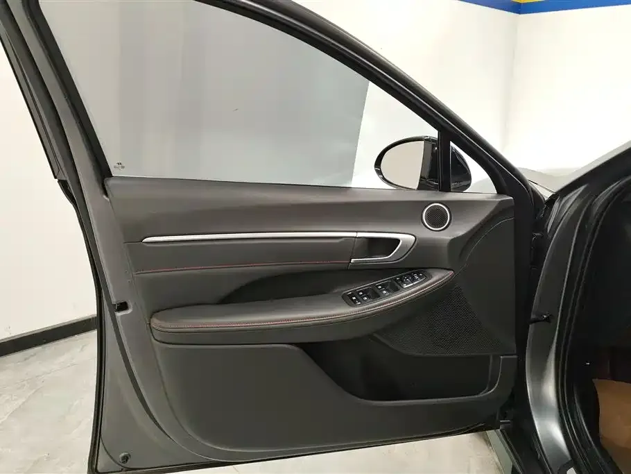 Hyundai Sonata 2022 из CN, фото 8