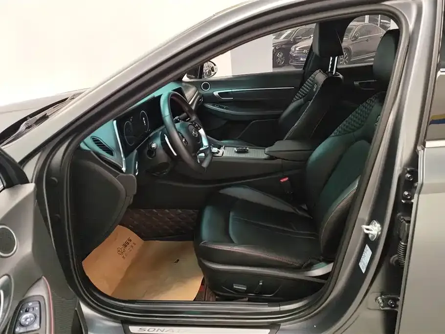 Hyundai Sonata 2022 из CN, фото 9