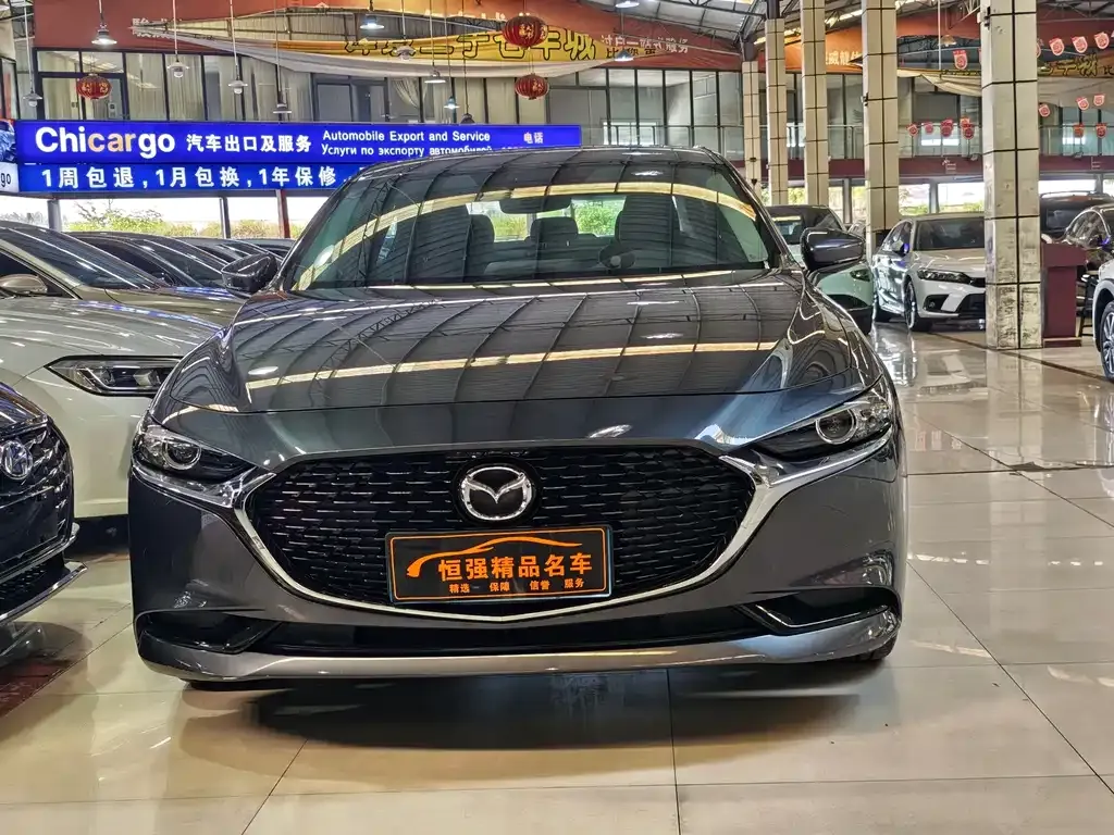 Mazda 3 Axela 2022 из CN, фото 2