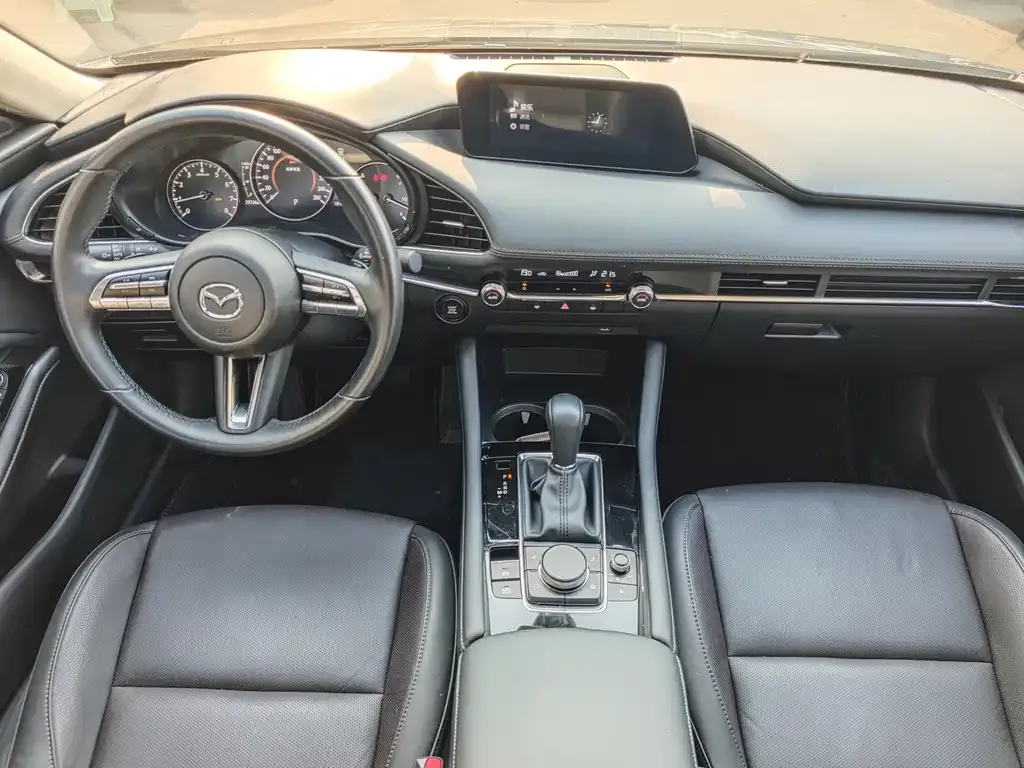 Mazda 3 Axela 2022 из CN, фото 6