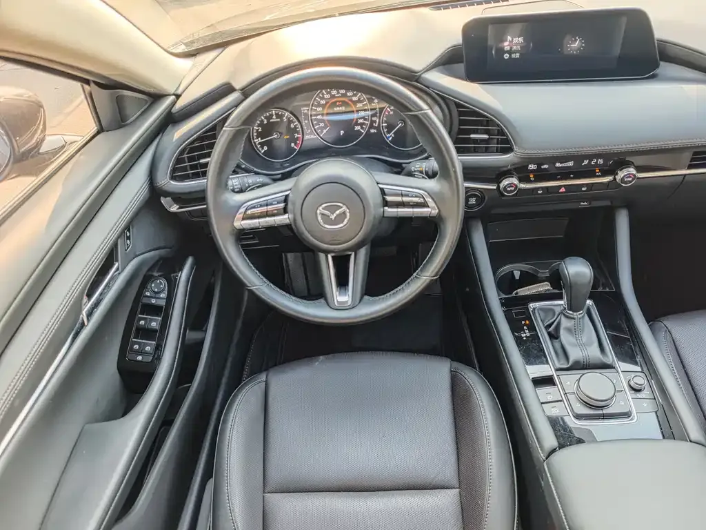 Mazda 3 Axela 2022 из CN, фото 7