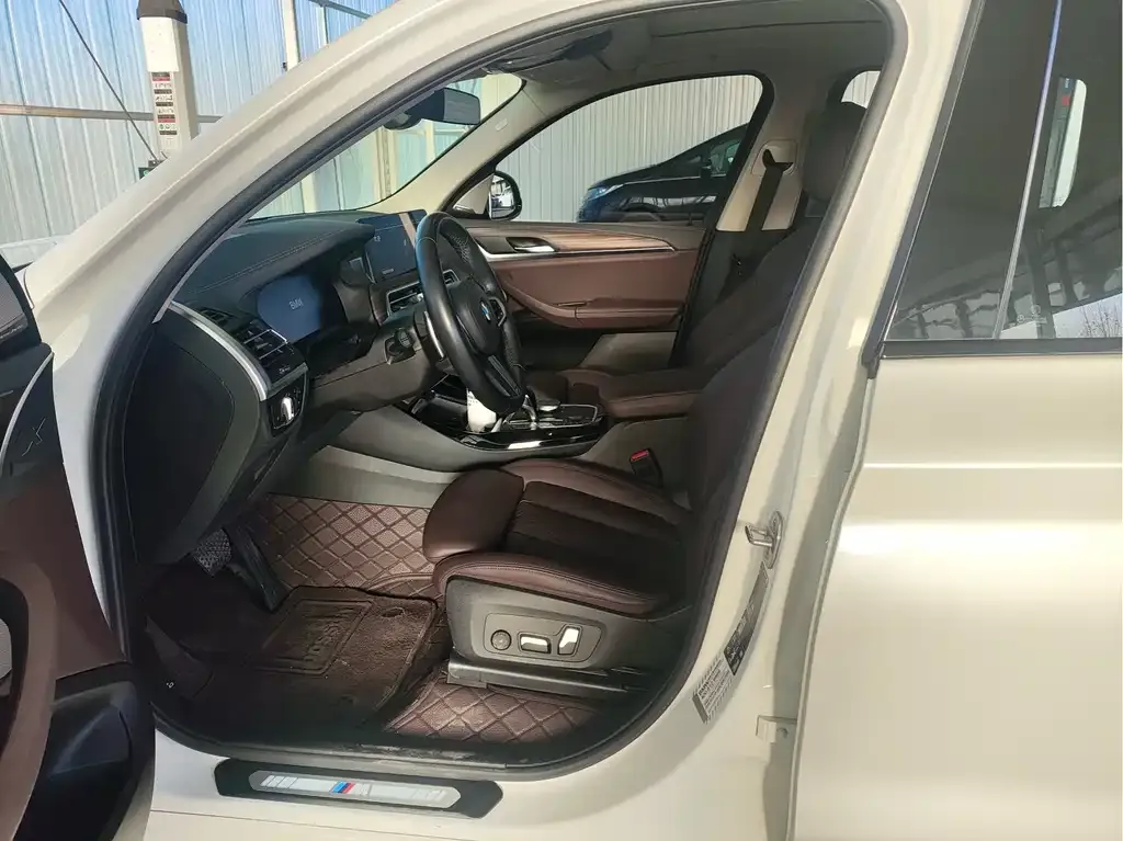 BMW X3 2022 из CN, фото 3