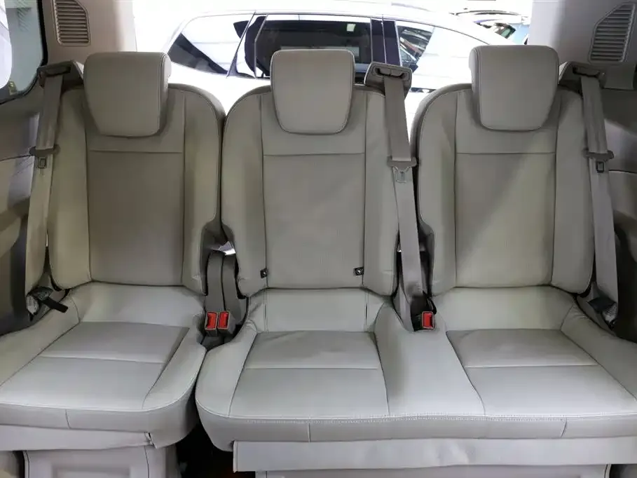 Ford Tourneo 2022 из CN, фото 2