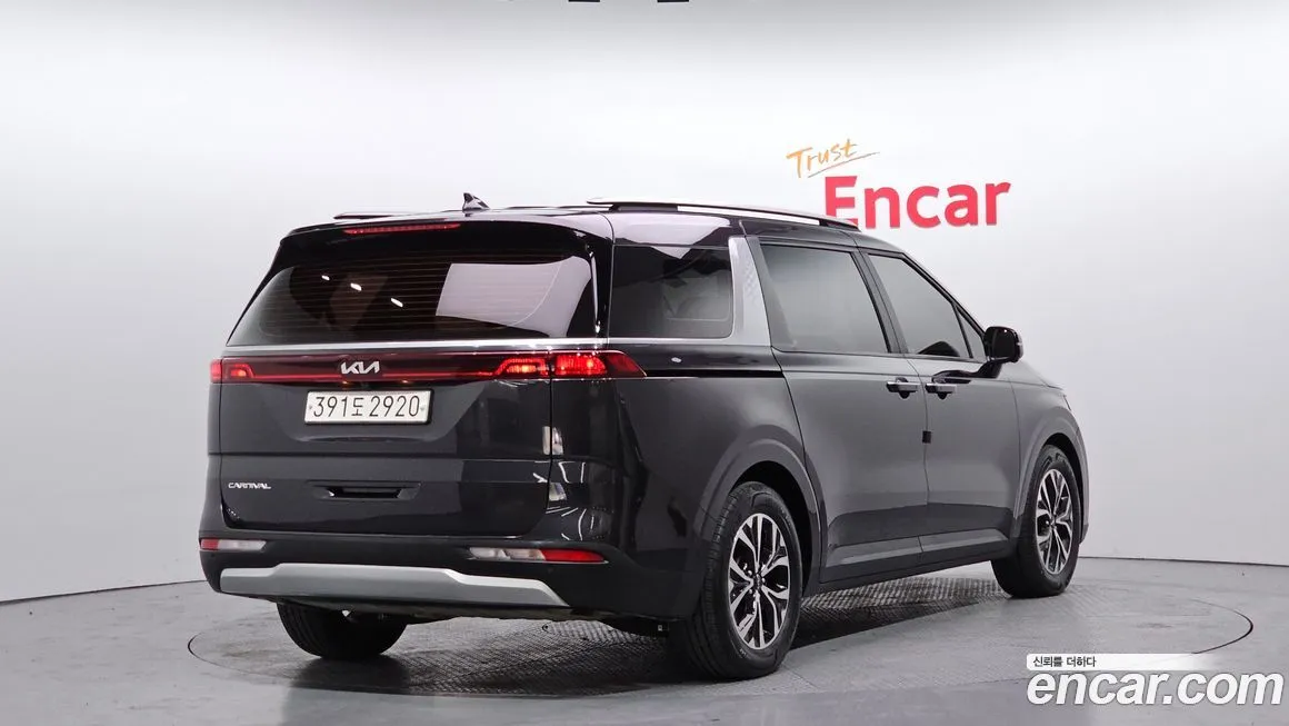 Kia Carnival 2022 из KR, фото 2