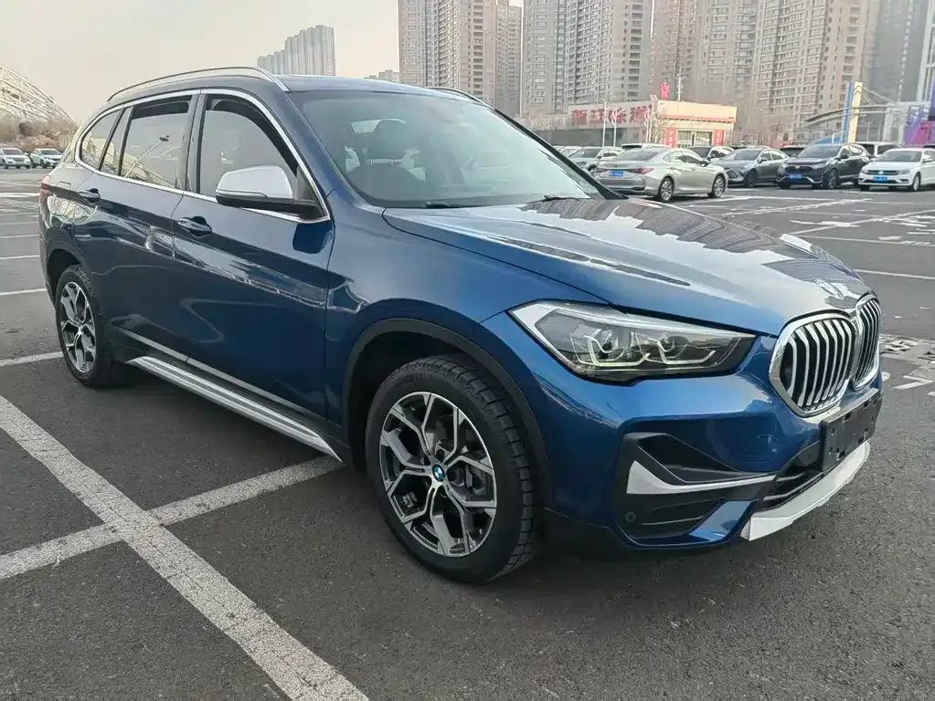 BMW X1 — фото 7