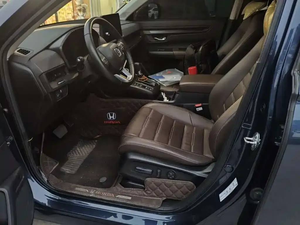 Honda CR-V 2023 из CN, фото 2