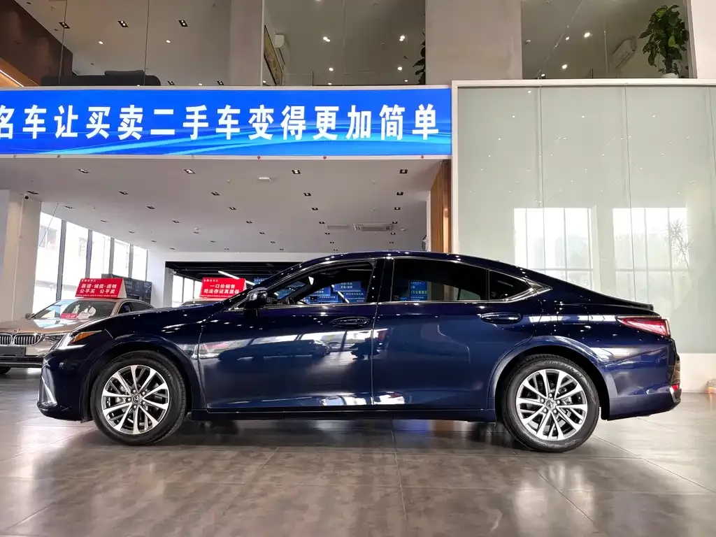 Lexus ES 2024 из CN, фото 3
