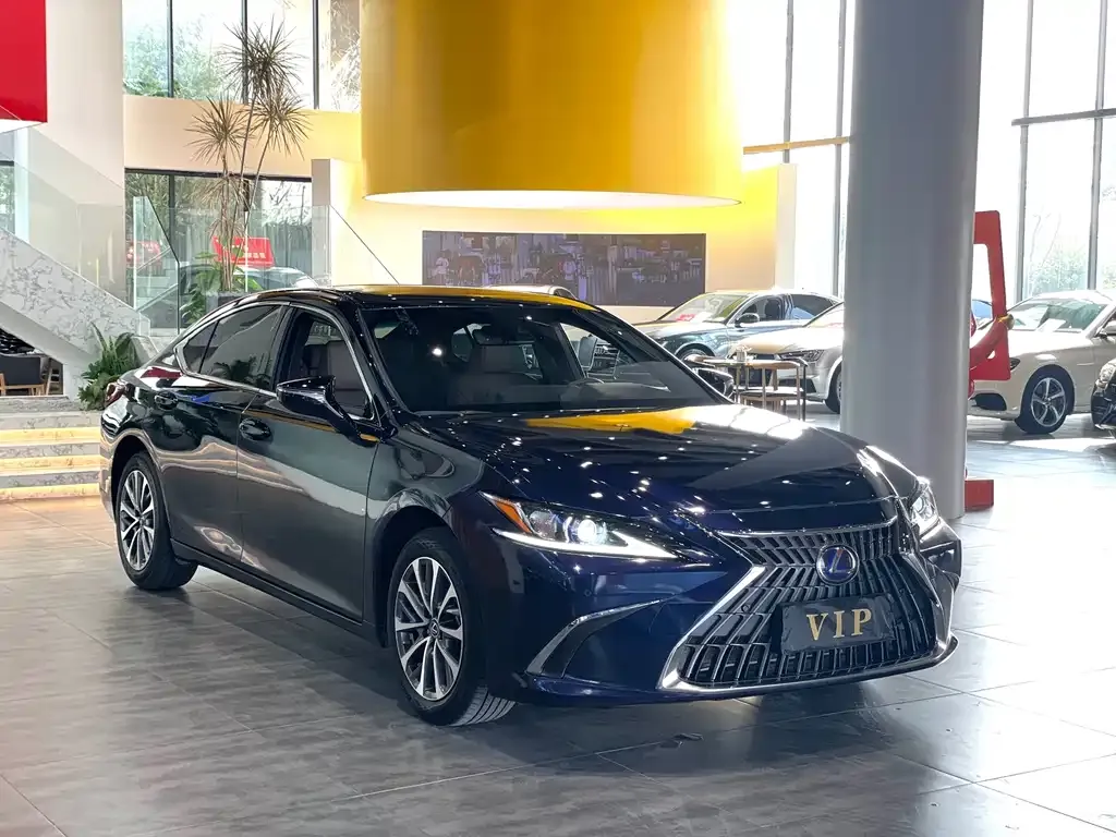 Lexus ES 2024 из CN, фото 5