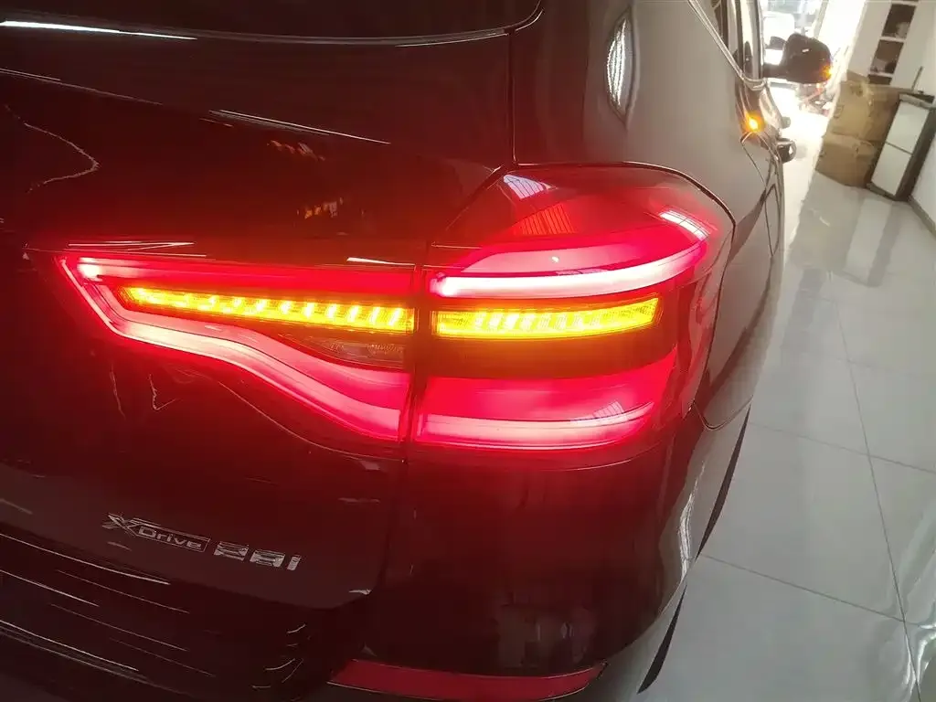 BMW X3 2021 из CN, фото 2