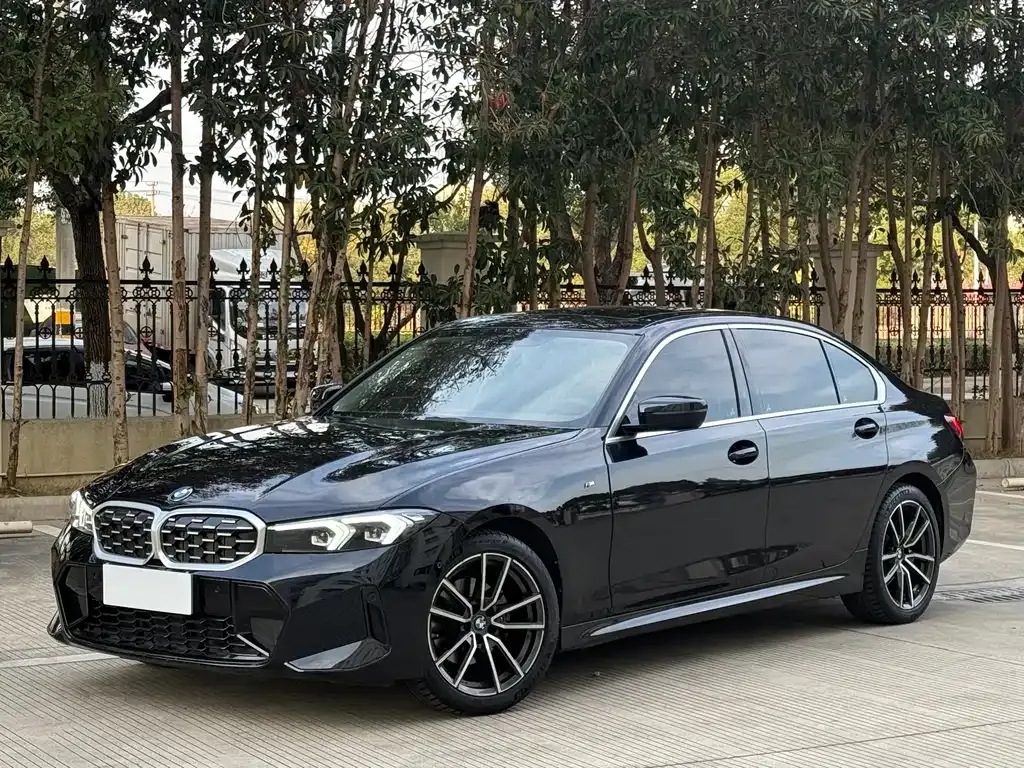 BMW 3 Series — фото 1