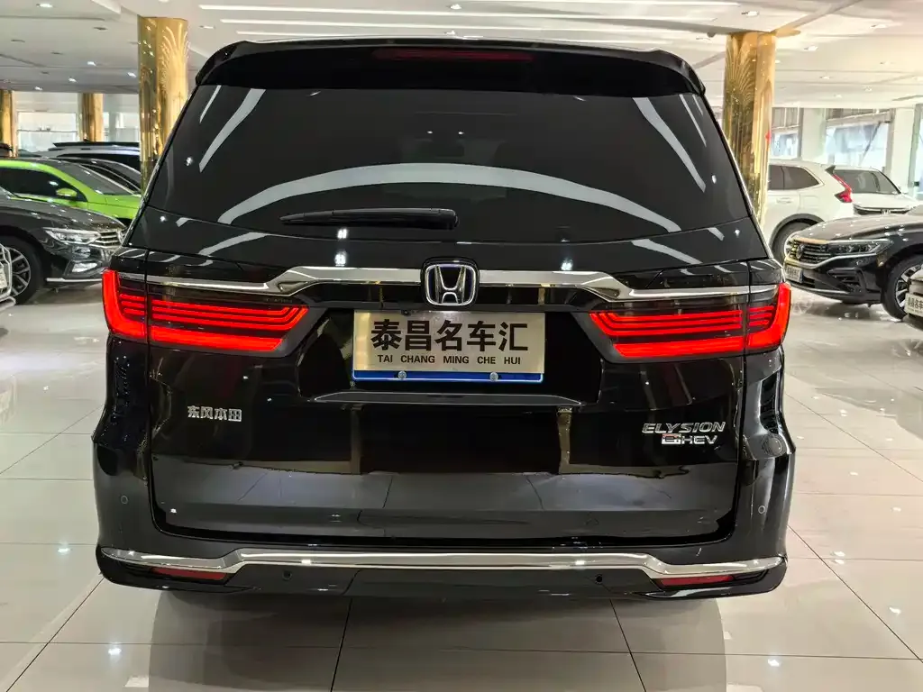 Honda Elysion 2022 из CN, фото 5