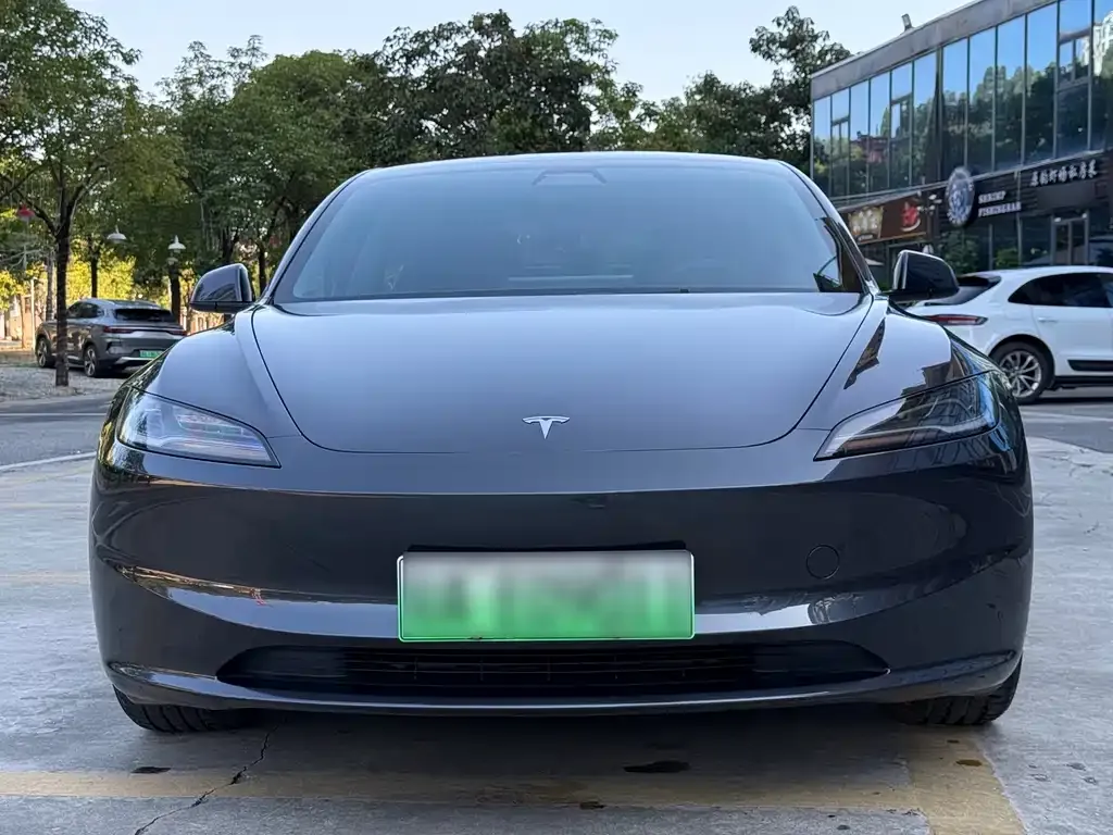 Tesla Model 3 2025 из CN, фото 7
