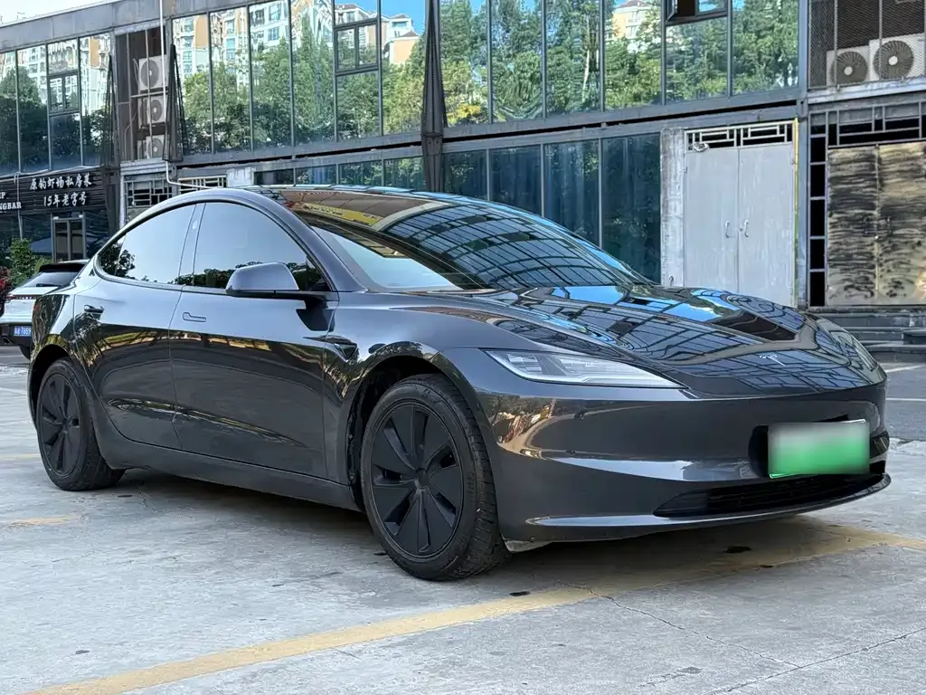 Tesla Model 3 2025 из CN, фото 10