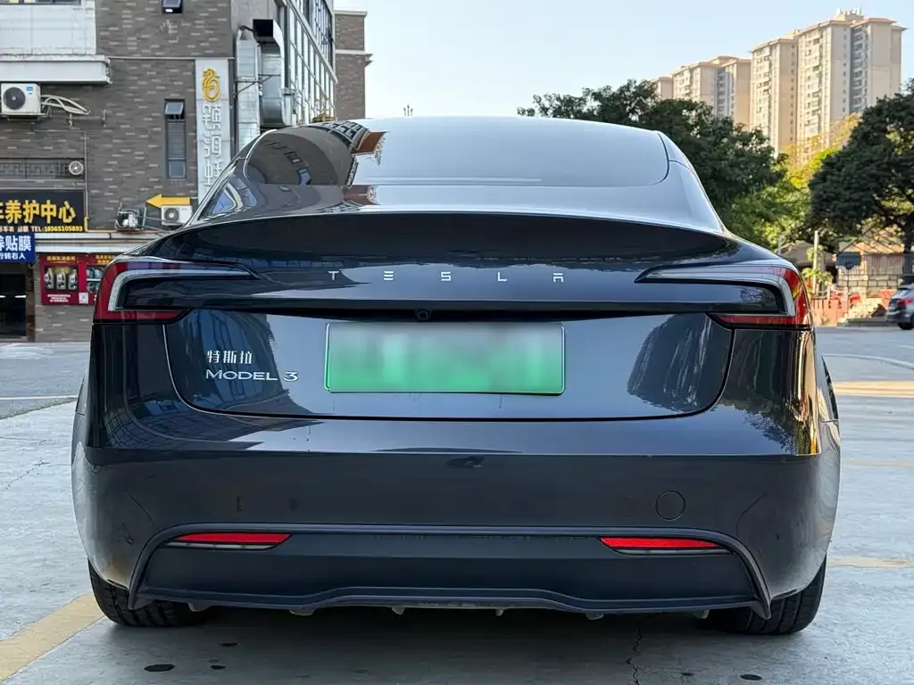 Tesla Model 3 2025 из CN, фото 2