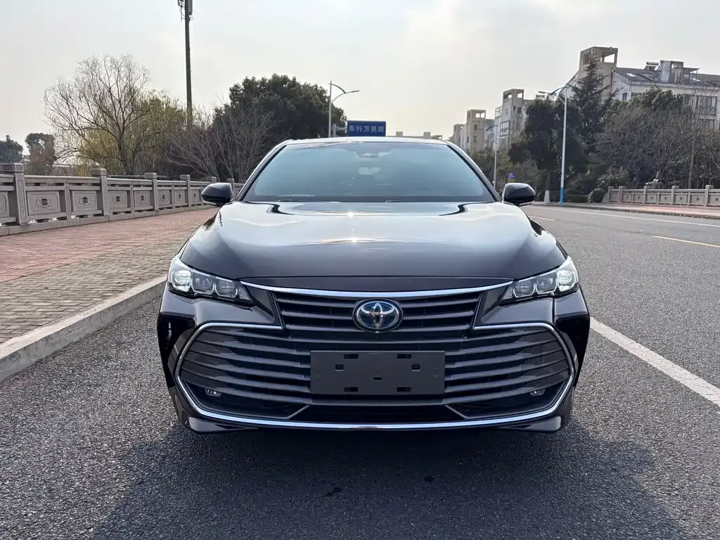 Toyota Avalon 2021 из CN, фото 1