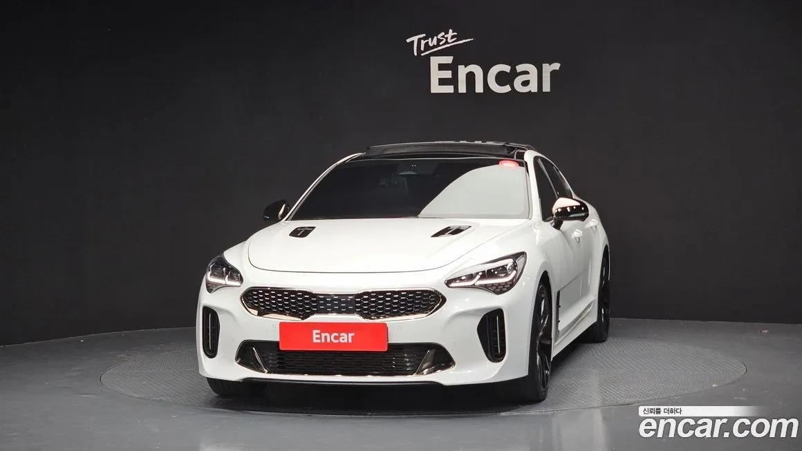 Kia Stinger 2023 из KR, фото 3