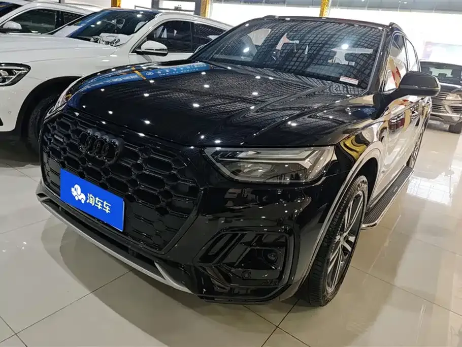 Audi Q5L 2023 из CN, фото 1