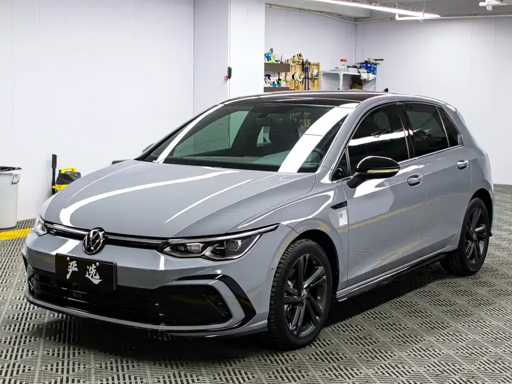 Volkswagen Golf 2022 из CN, фото 1