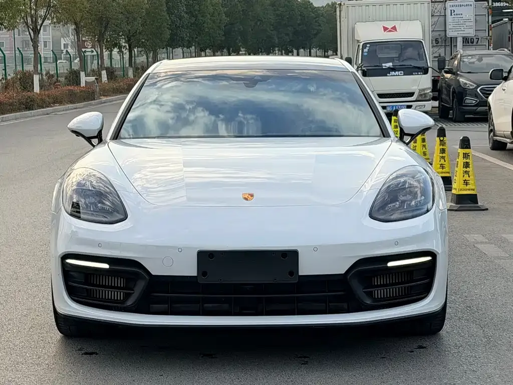 Porsche Panamera — фото 4