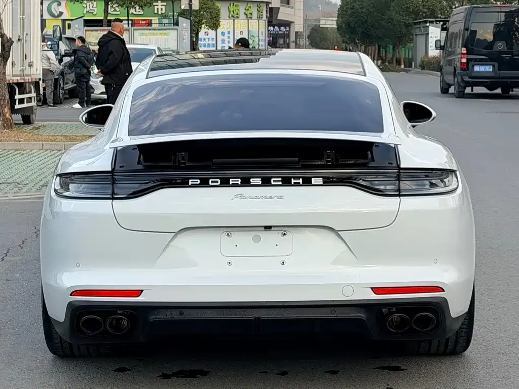 Porsche Panamera — фото 9