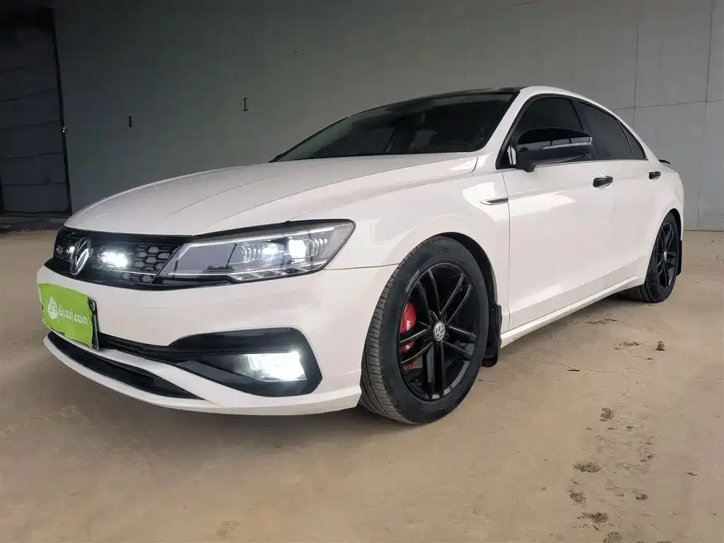 Volkswagen Lamando 2021 из CN, фото 2